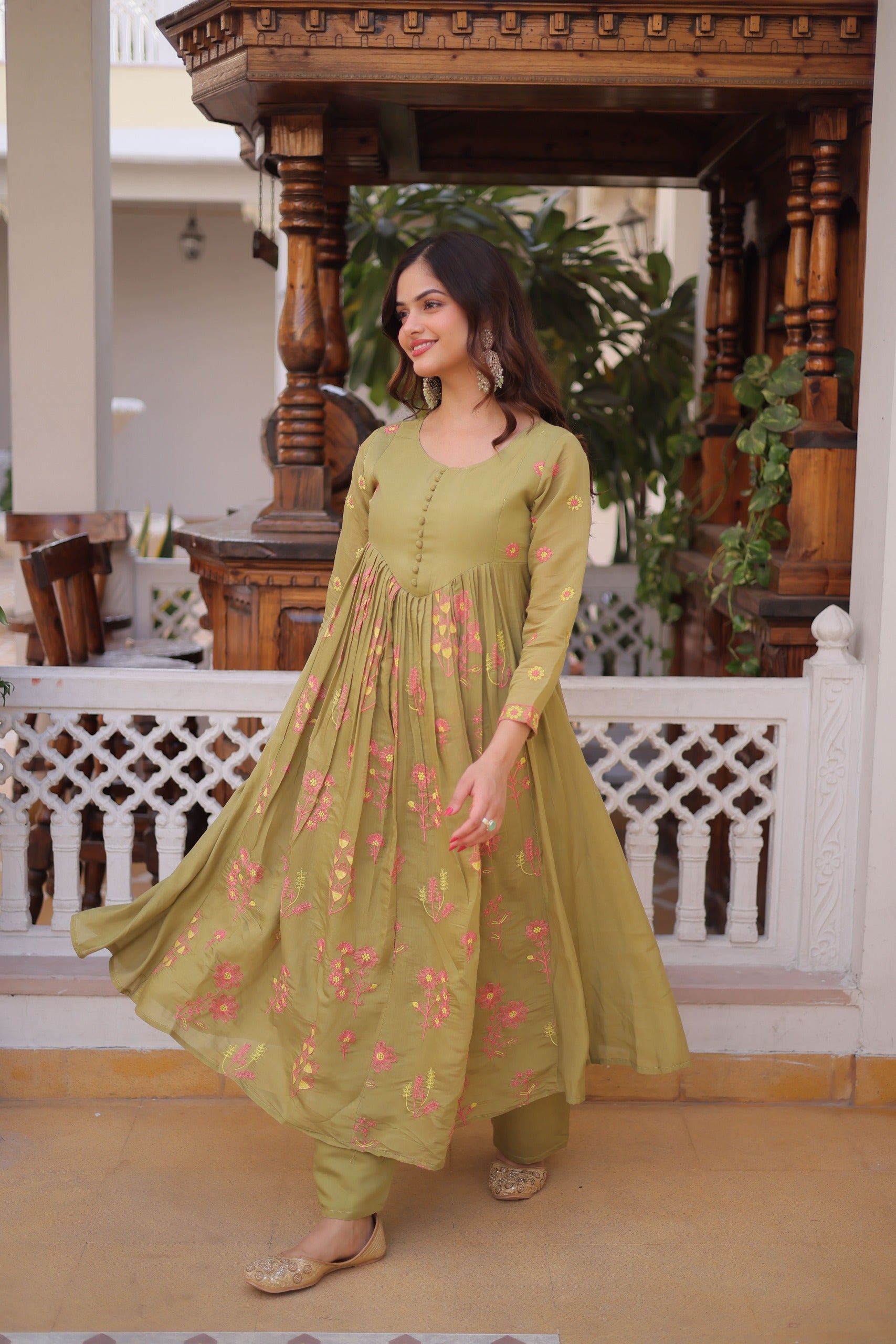 Bloom Garden Mal Chanderi Kurta Set