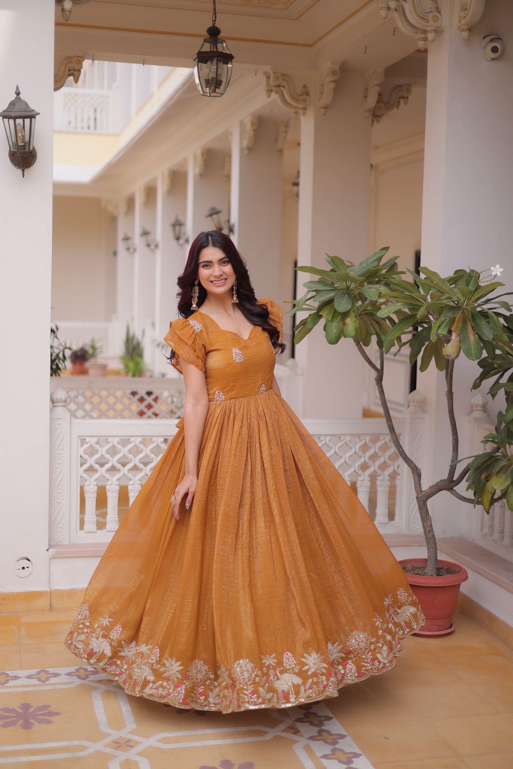Royal Garden Silver Crunchy Gown