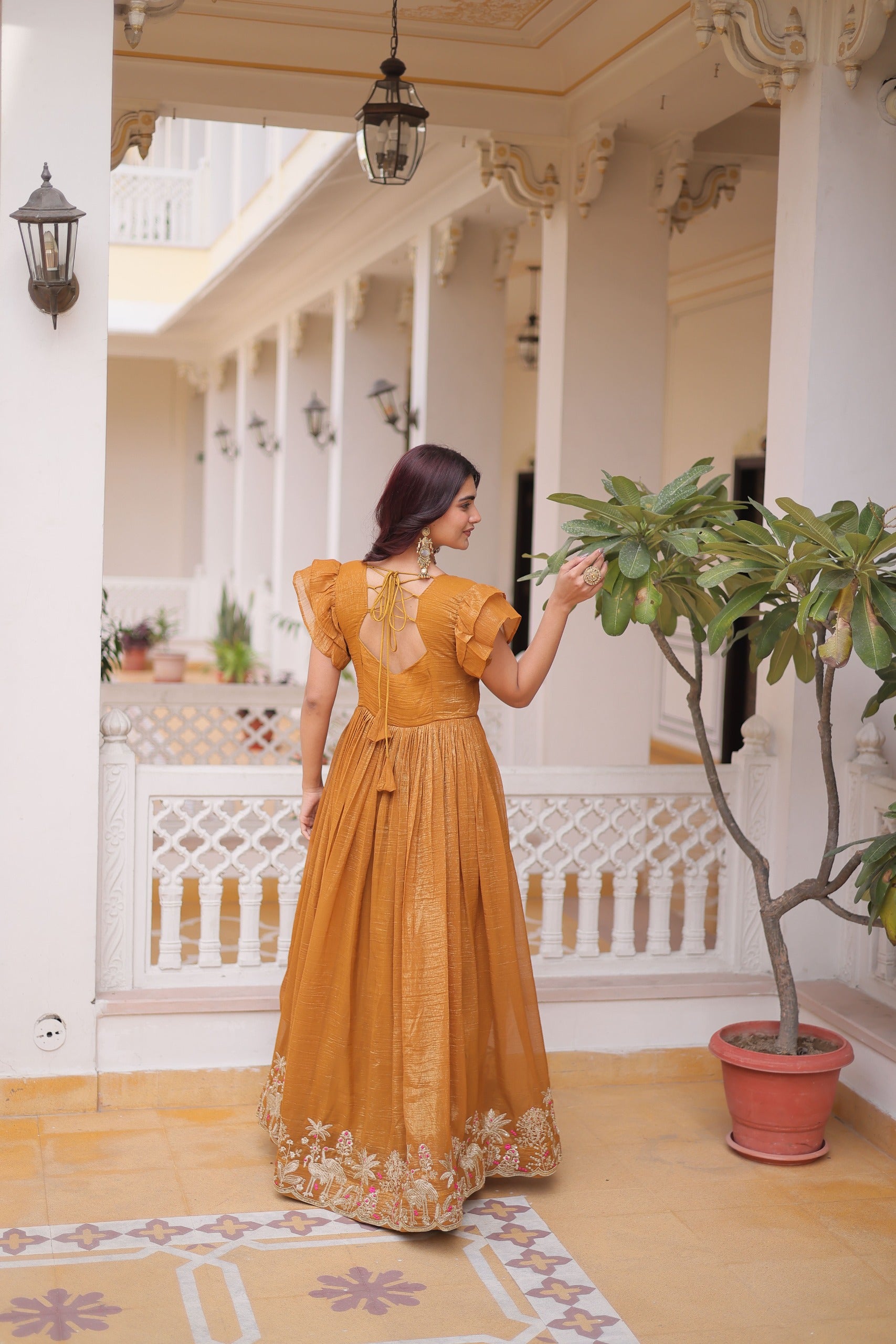 Royal Garden Silver Crunchy Gown