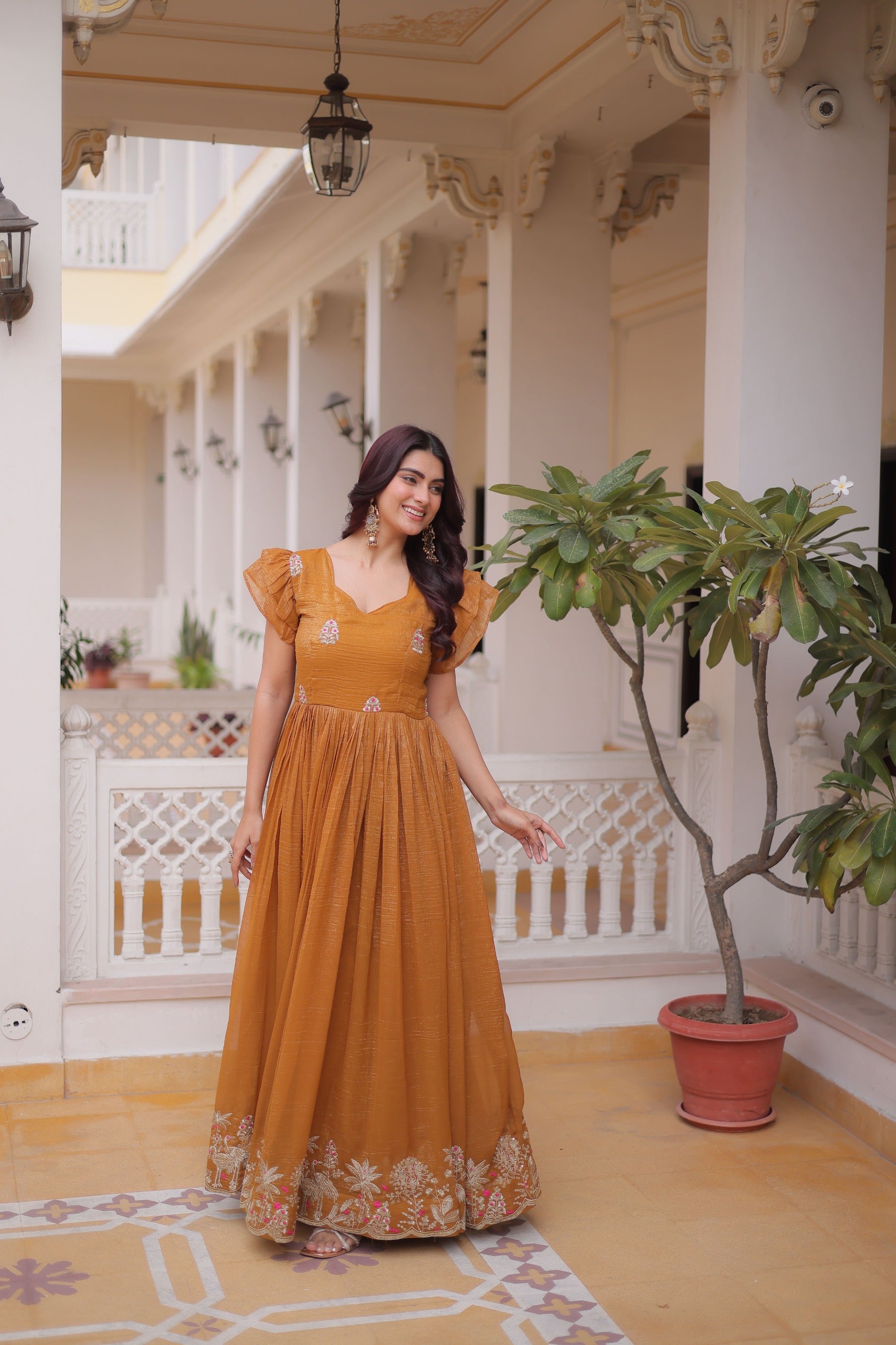 Royal Garden Silver Crunchy Gown