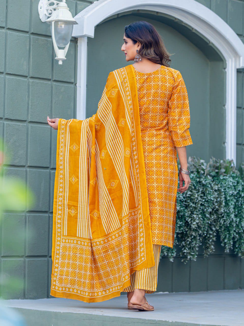 Sunshine Elegance Suit Set