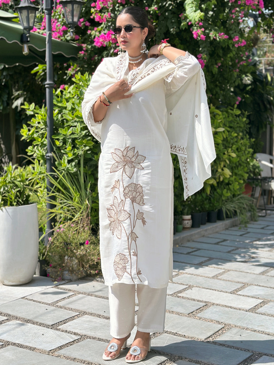 White Floral Embroidered Kurta with Trousers & Dupatta
