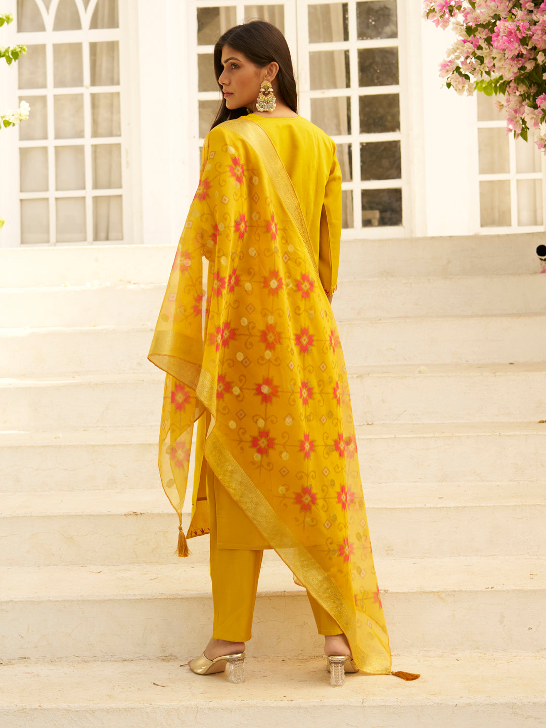 Embroidered Yellow Women Kurta Sets With Dupatta Straight Suits