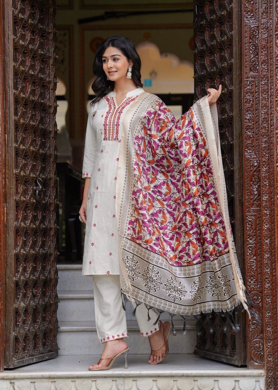 Ethereal Elegance Kurti Set